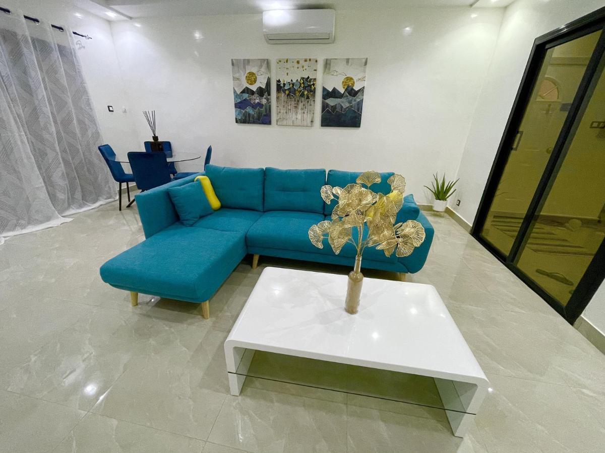 Room In Apartment - Quiet Room In Residence No69 Dakar Luaran gambar