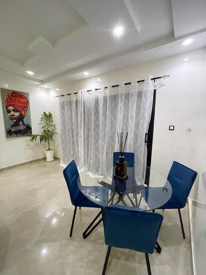 Room In Apartment - Quiet Room In Residence No69 Dakar Luaran gambar
